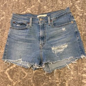 Size 30” waist from Levi’s